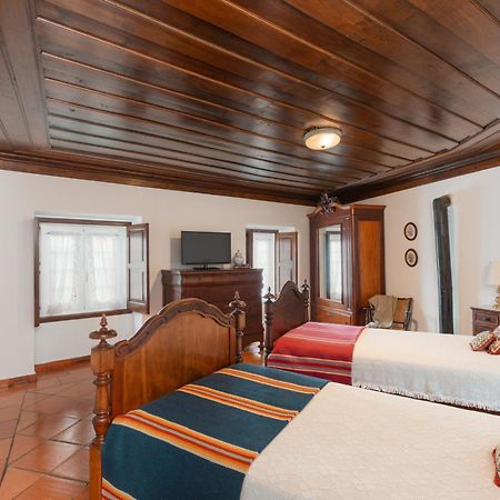 Casa Da Avo Genoveva Guest House Tomar Exterior photo
